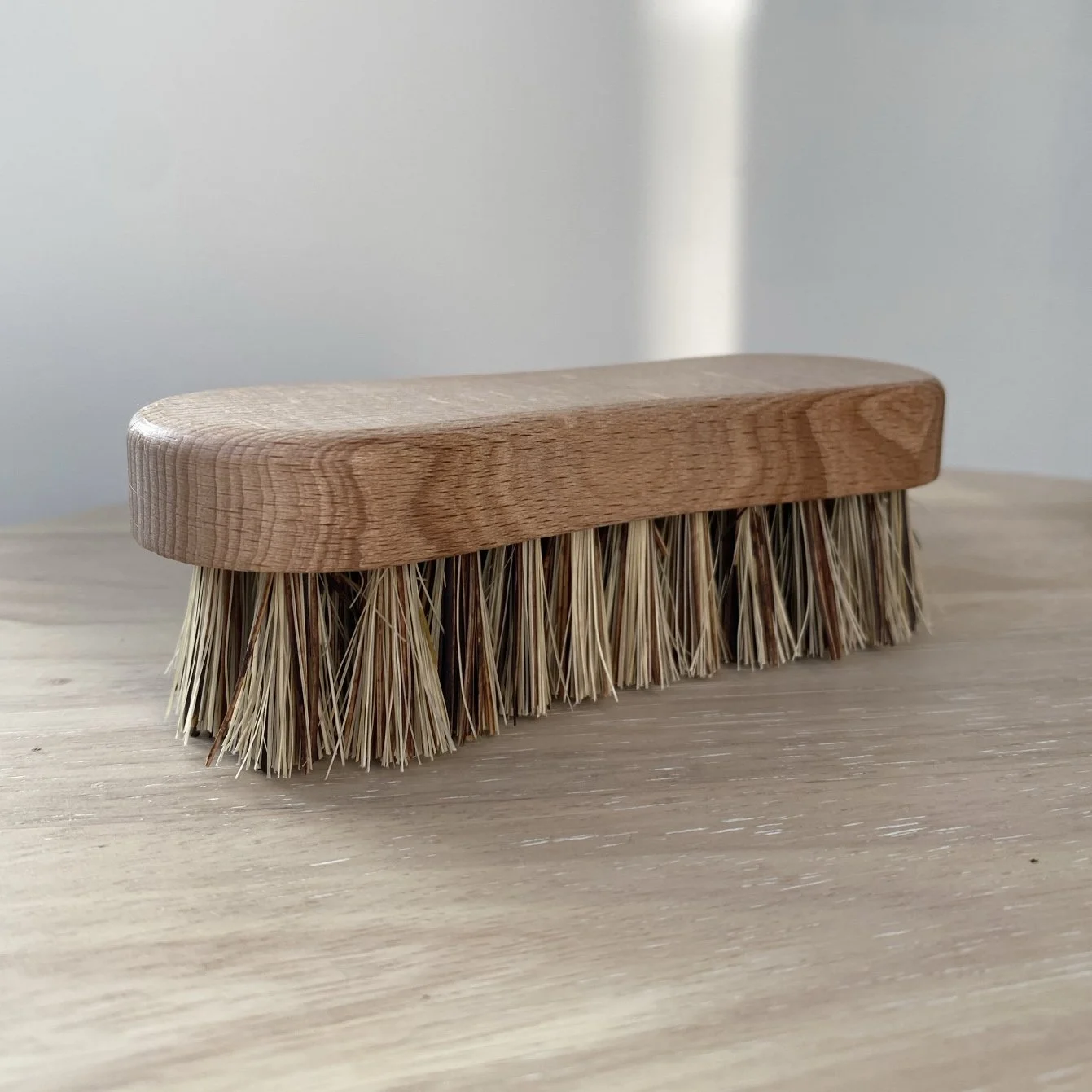 The Candle Tree Redecker Untreated Beechwood Scrubbing Brush with Union Fibre