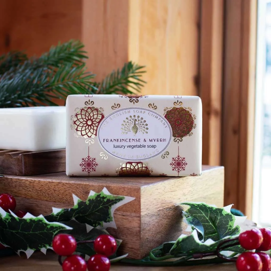 CHX0007-Christmas-Frankincense-Myrrh-3.jpg