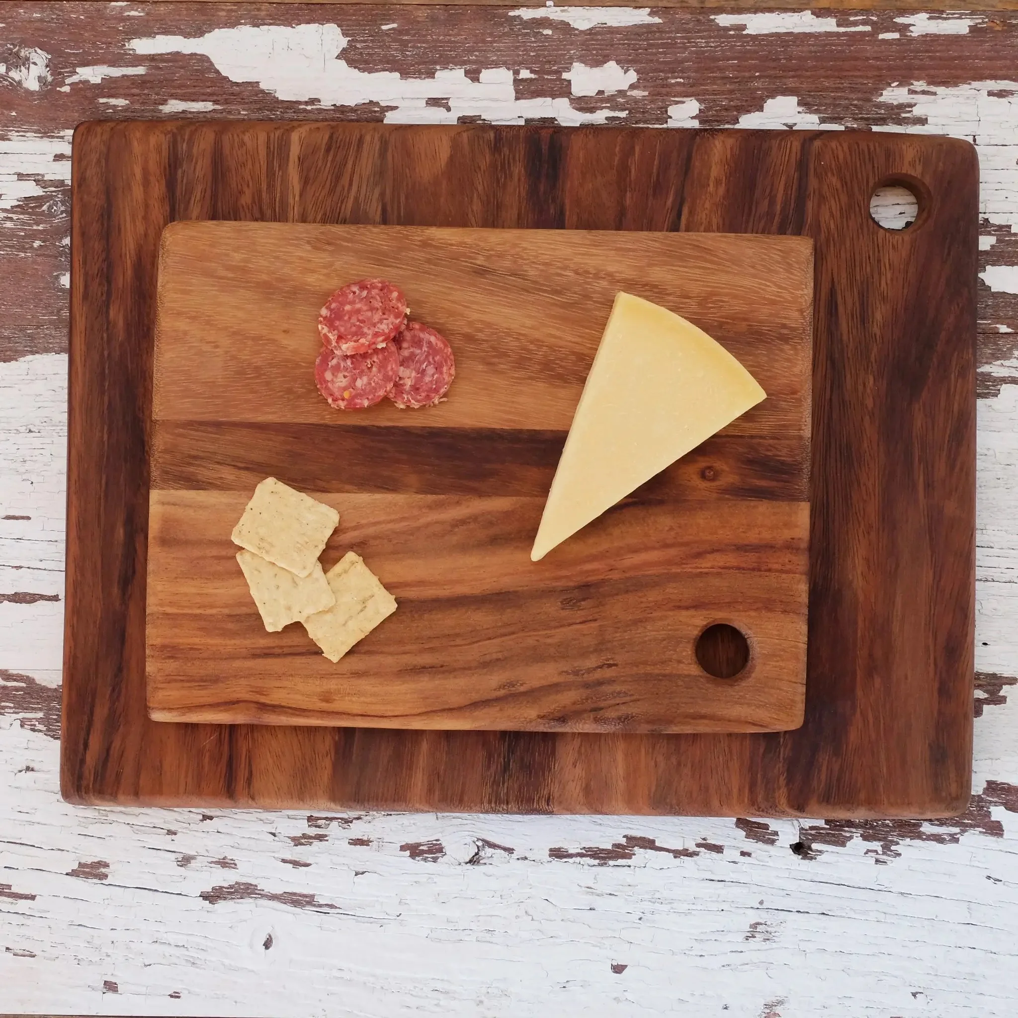 Small Simple Caro Caro Cutting Board (14"L x 10.5"W)