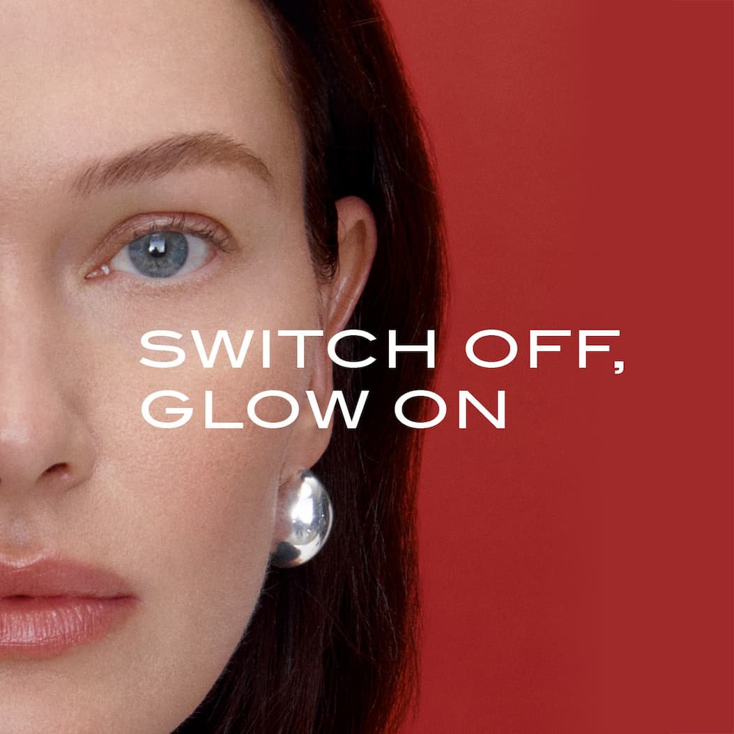 111SKIN: Switch off, glow on