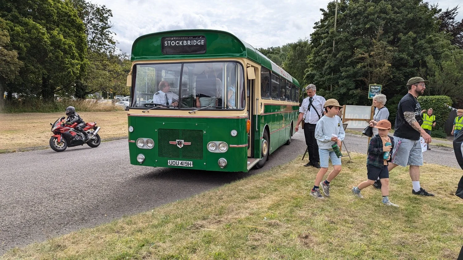Catch a 1973 King Alfred Bus - at Trout ‘n’ About 2026!