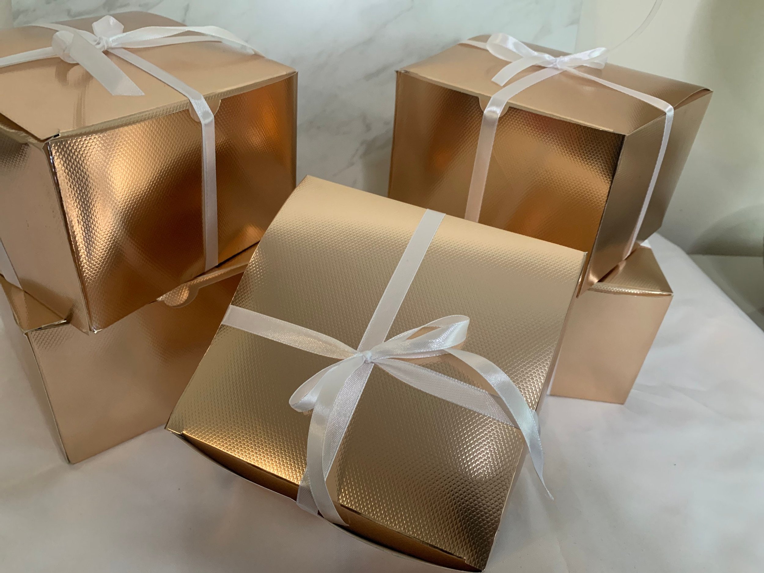 https://i.etsystatic.com/27433366/r/il/34573f/3314921916/il_fullxfull.3314921916_chmt.jpg