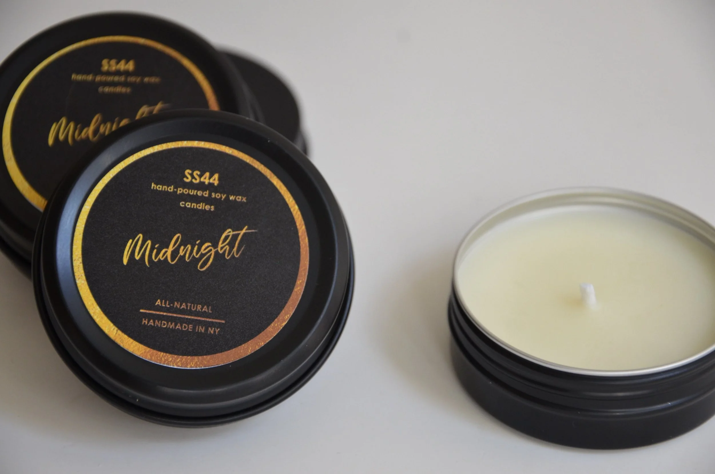 Back in stock🛍️🕯️✨
A touch of luxury in every scent✨
Thoughtfully handcrafted to bring warmth, comfort, and beautiful aromas into your space.

🛍️: Sacredscents44.com

#sacredscents44