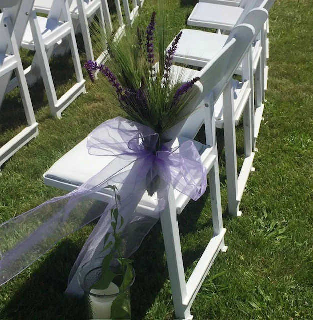 rustic aisle florals.jpg