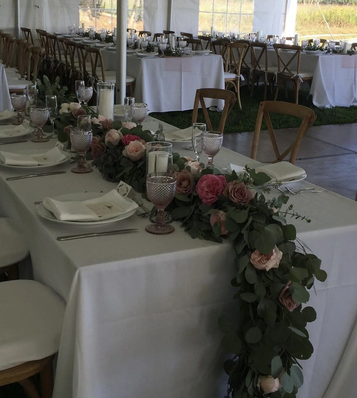 Rose table garlands.jpg
