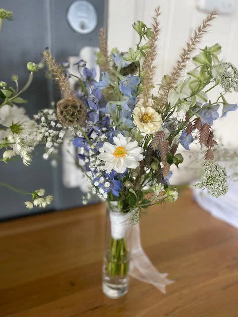 Beach wedding bridesmaid bouquet.jpg