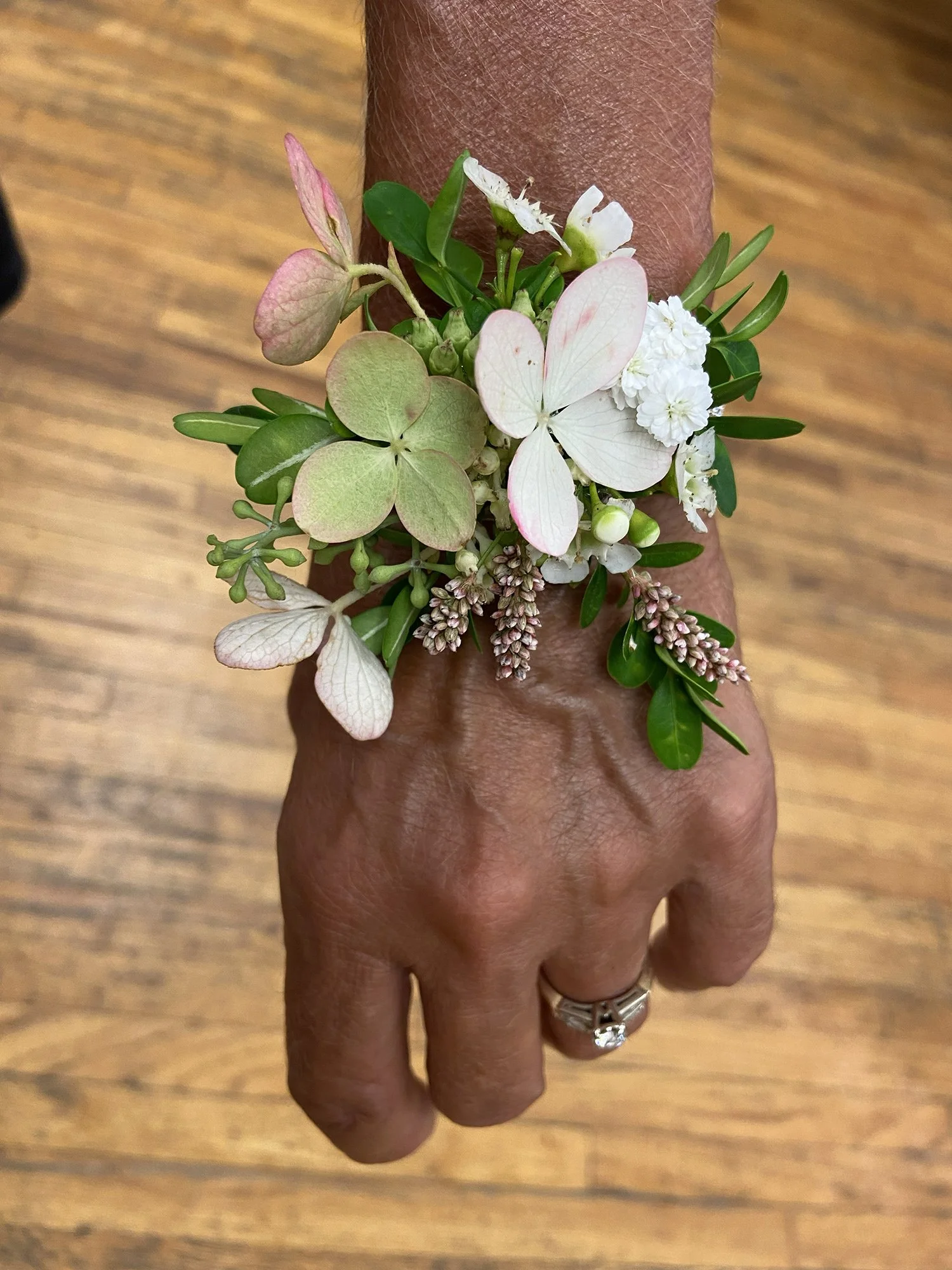 Hydrangea wrist corsage.jpg