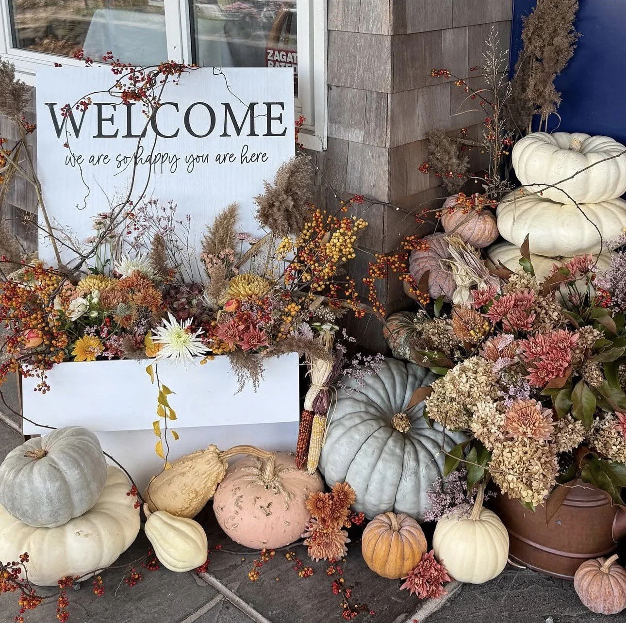 fall welcome arrangement.jpg