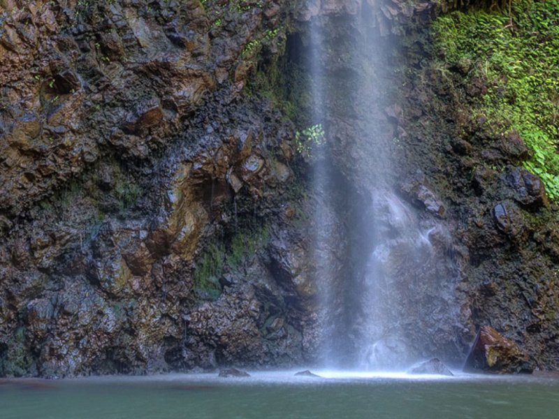 secret-falls-kauai_2500_755_95_s_800_600_95_s_c1_c_b_0_0.jpg