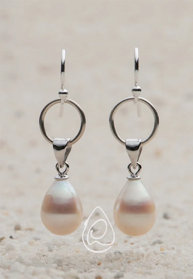 Freshwater+Earrings.jpg