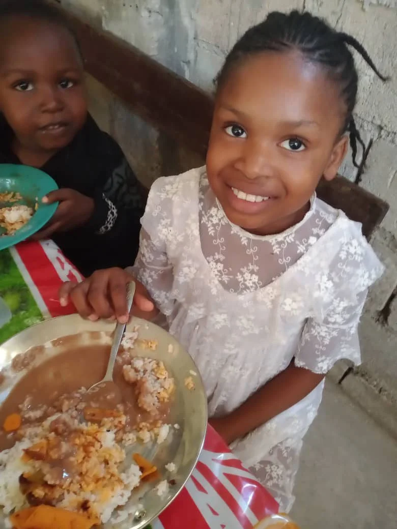 Girl in white dress.jpg