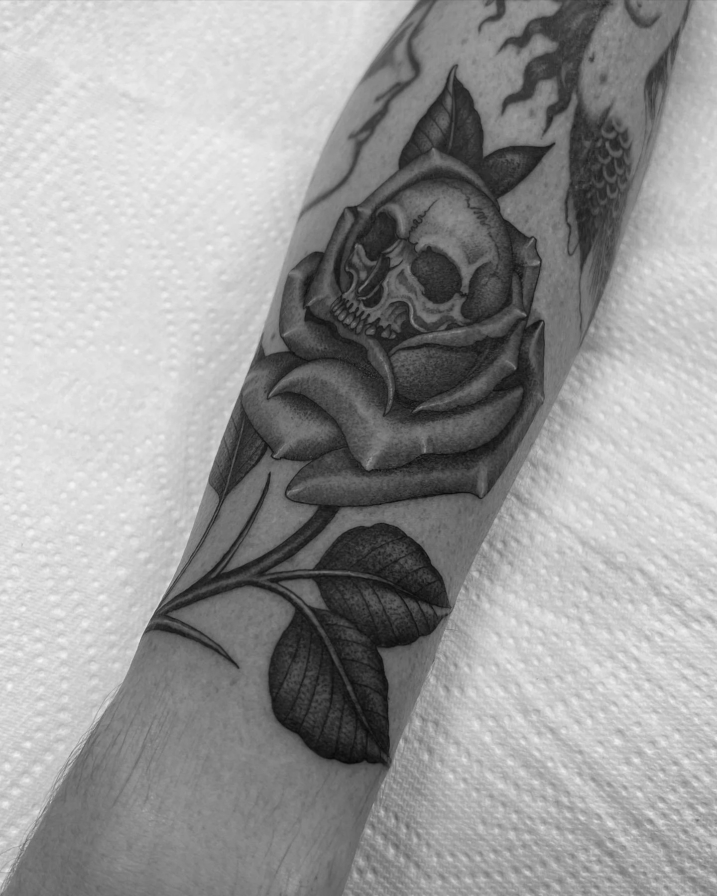 Rose skull tattoo