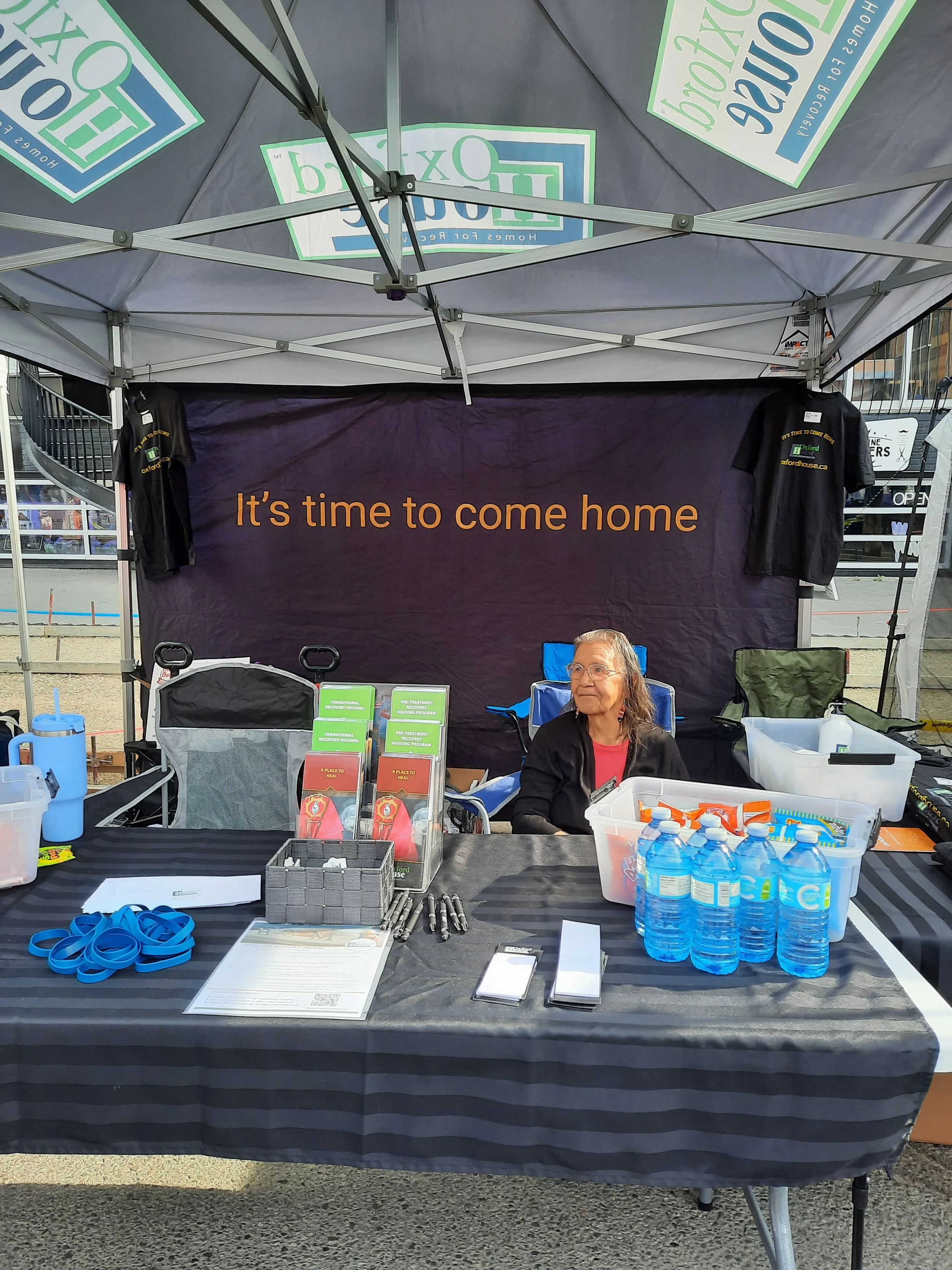 Elder Elizabeth Nadolnick at Oxford House booth