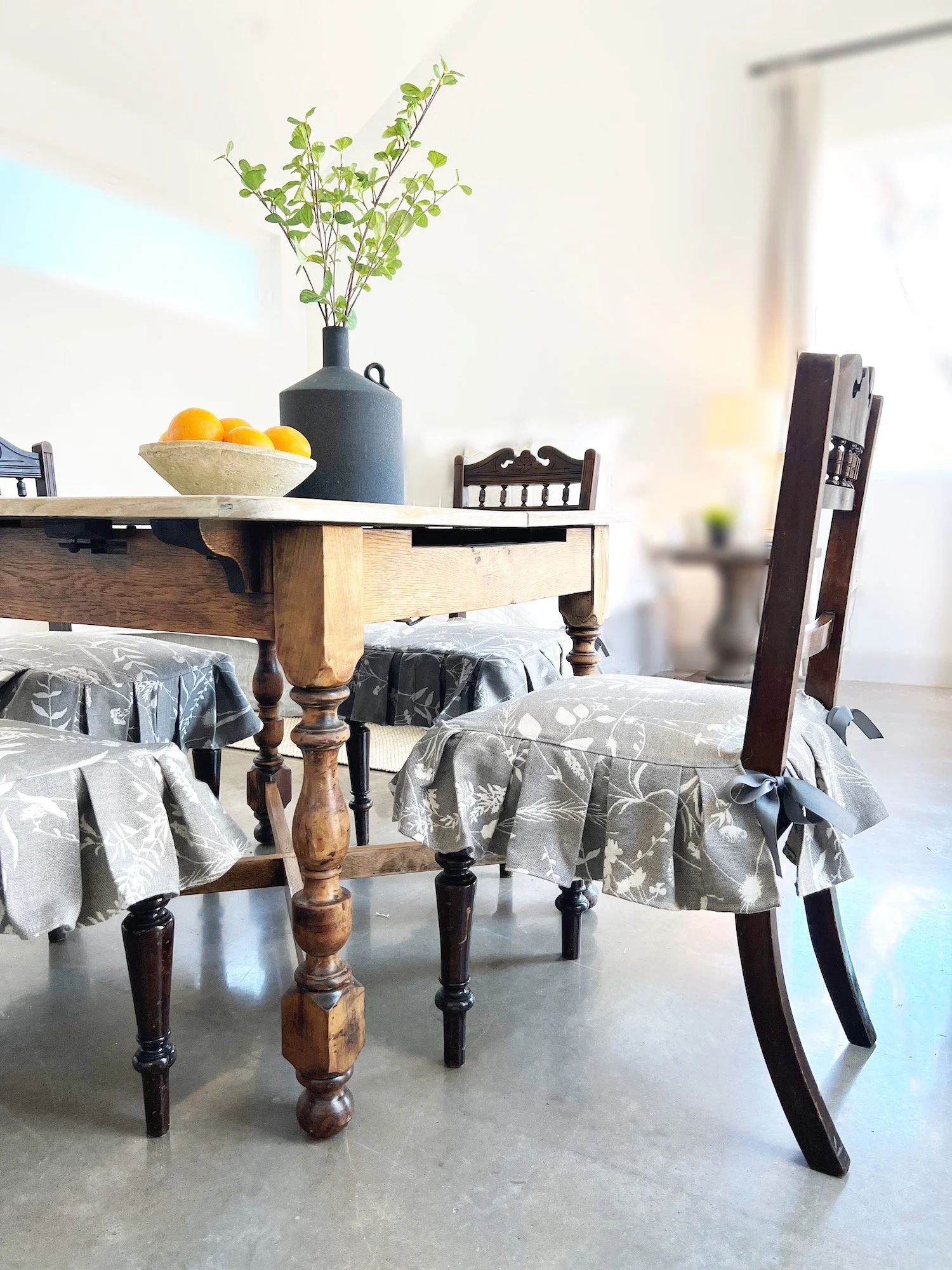 interior designer dining space