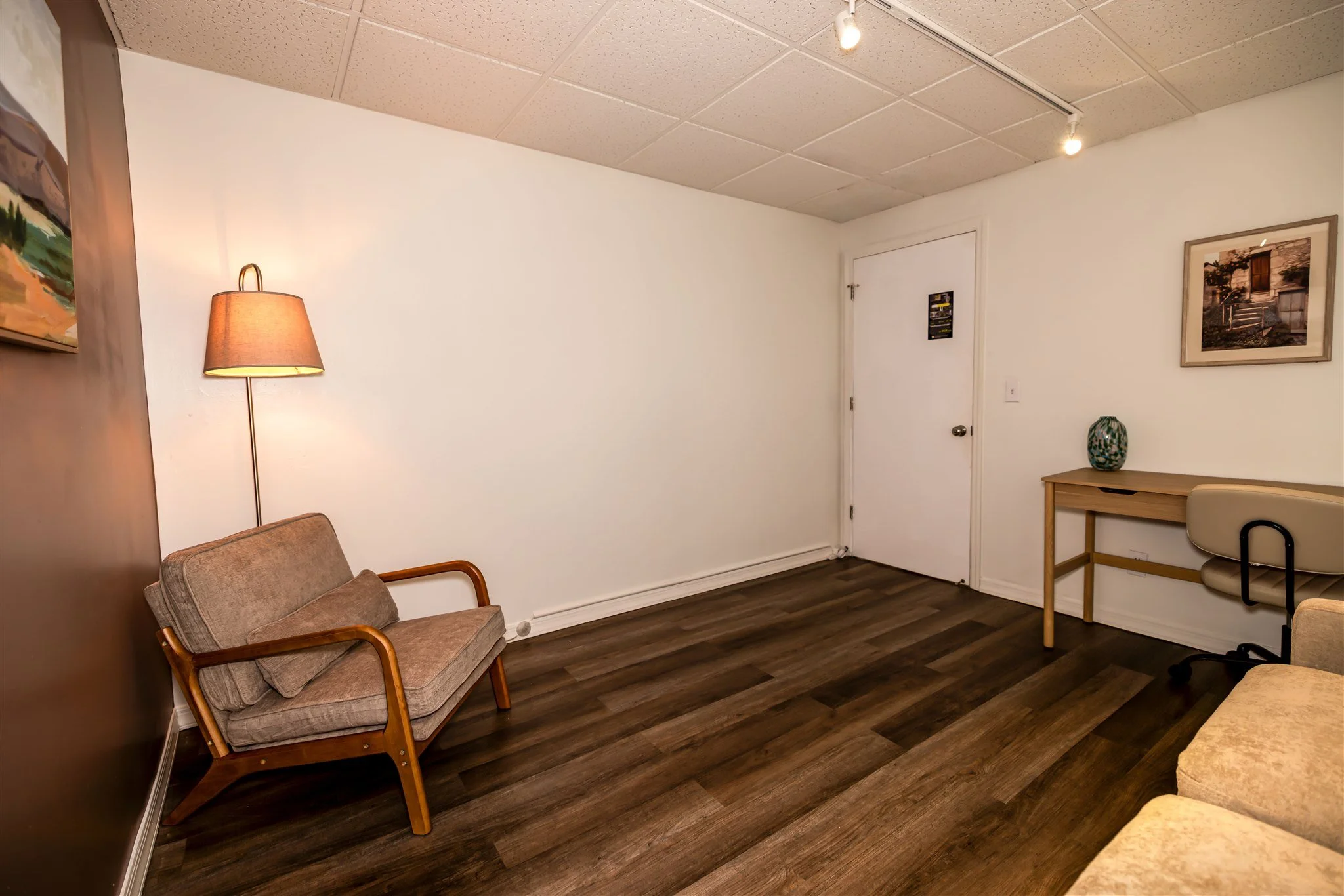 Warm Cozy Orlando Therapy Office