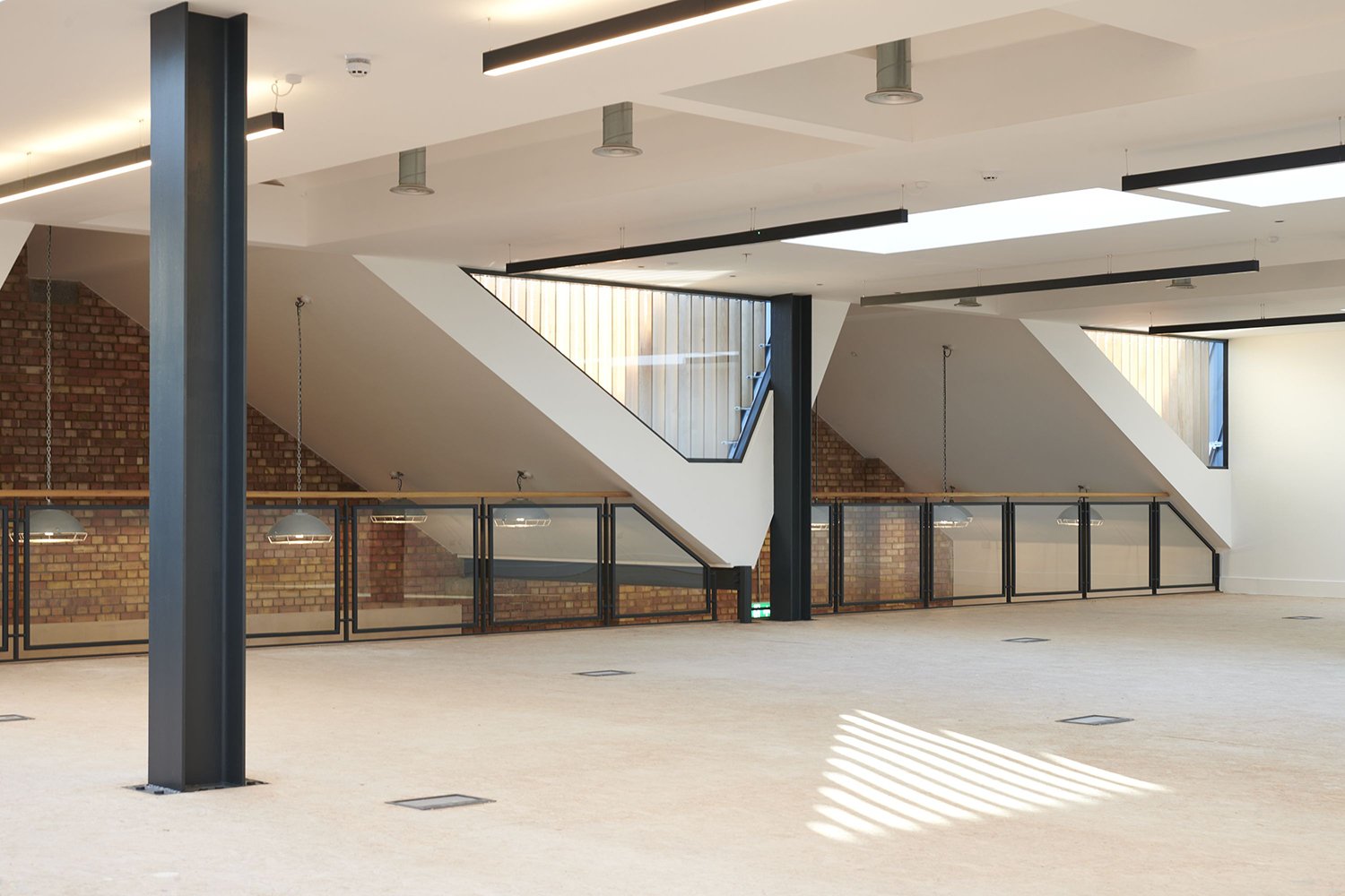 KEWSTUDIOS_AMDArchitecture_29112424_EASTU3_150.jpg