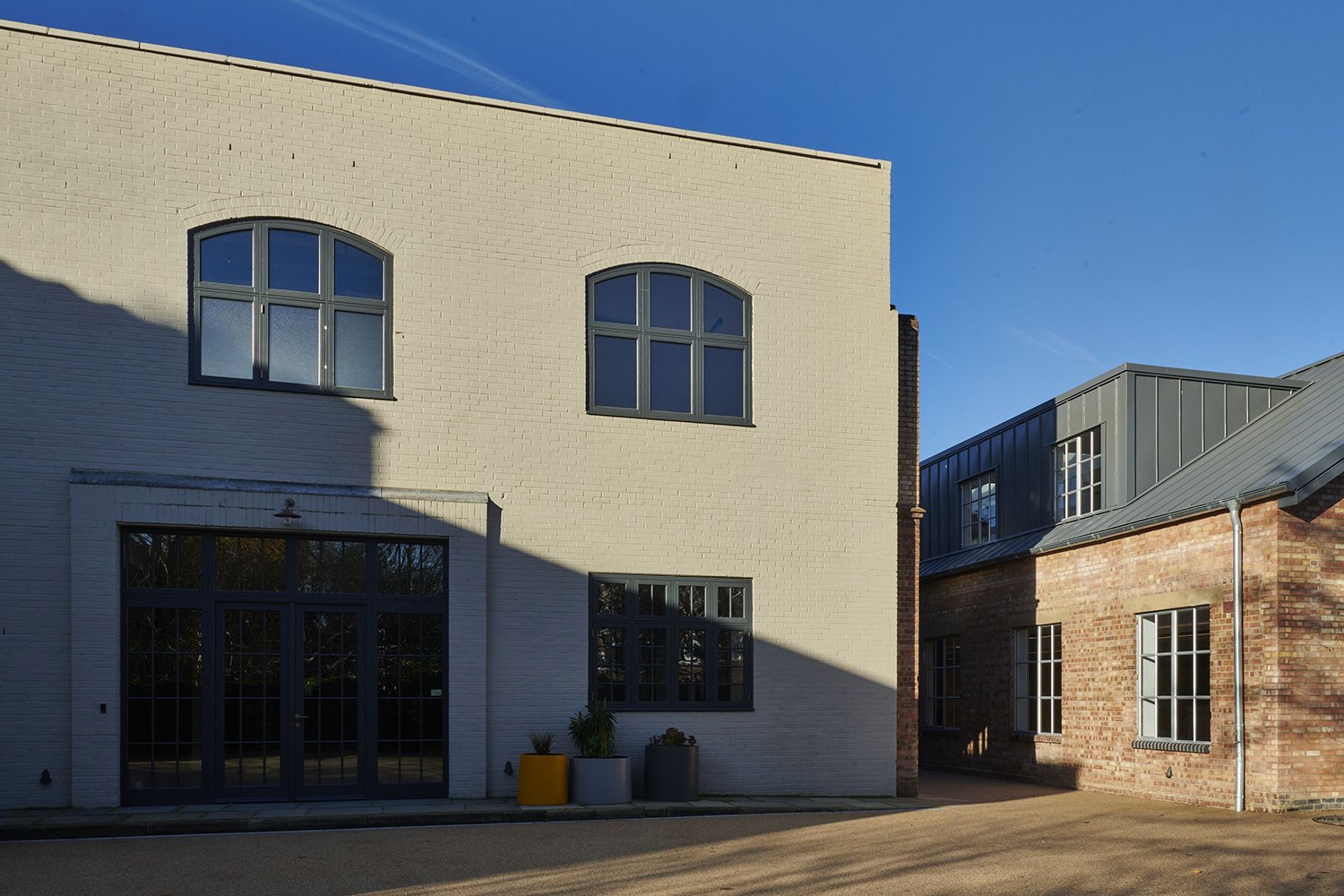KEWSTUDIOS_AMDArchitecture_29112424_EXT_014.jpg