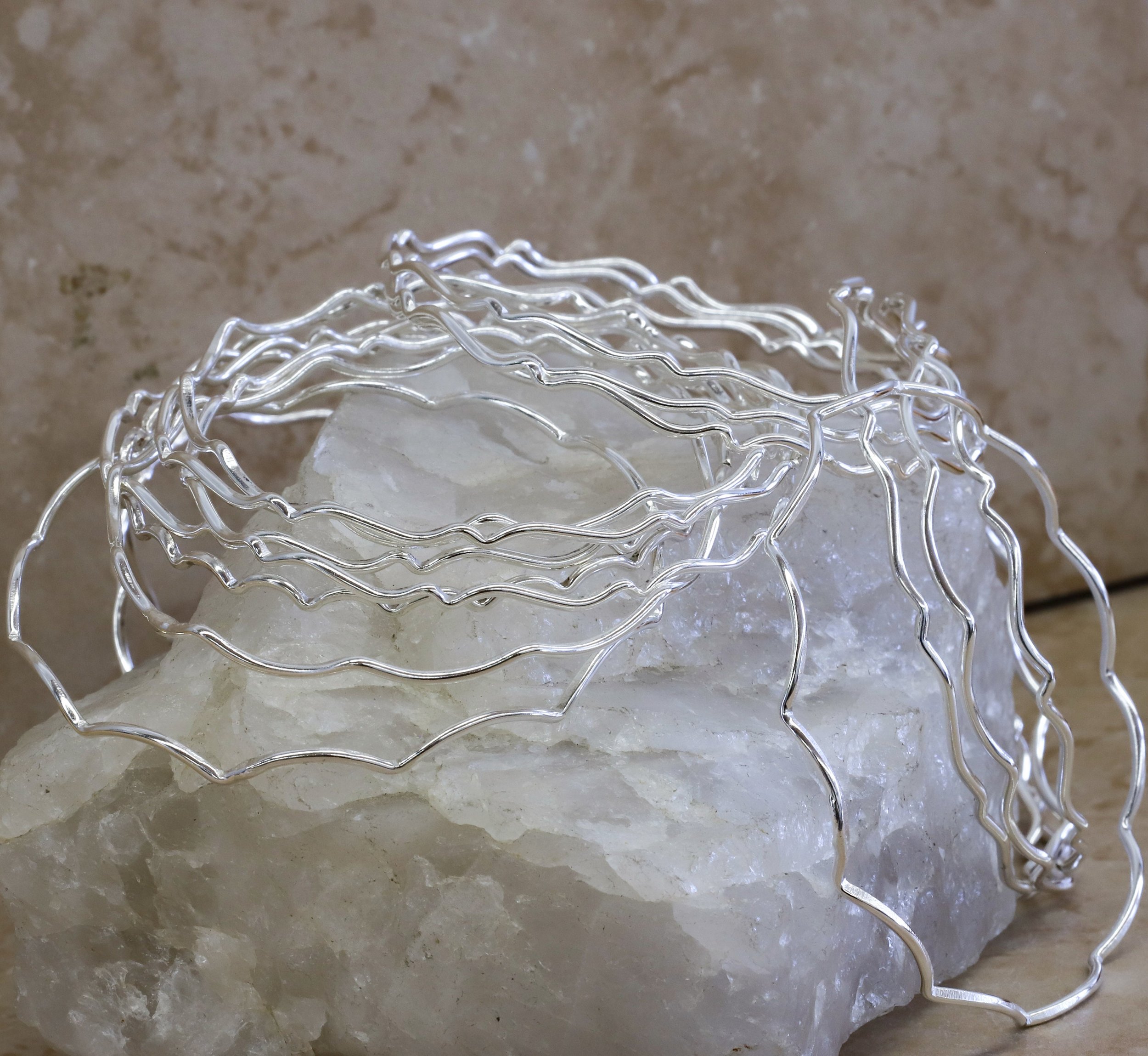 https://i.etsystatic.com/5884350/r/il/b5f03d/2583893628/il_fullxfull.2583893628_bpkl.jpg