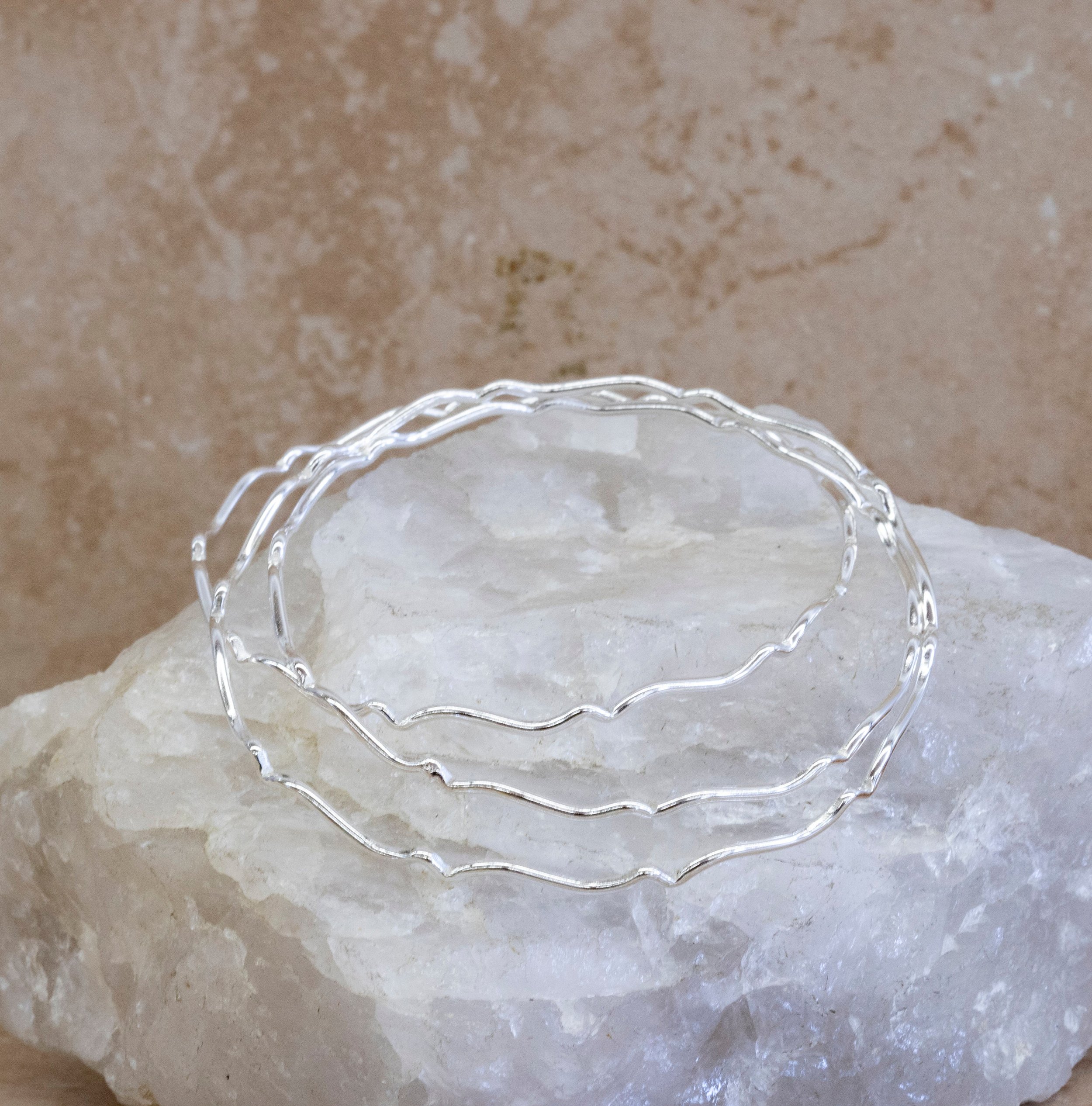 https://i.etsystatic.com/5884350/r/il/67e9f1/2631562069/il_fullxfull.2631562069_6aa4.jpg