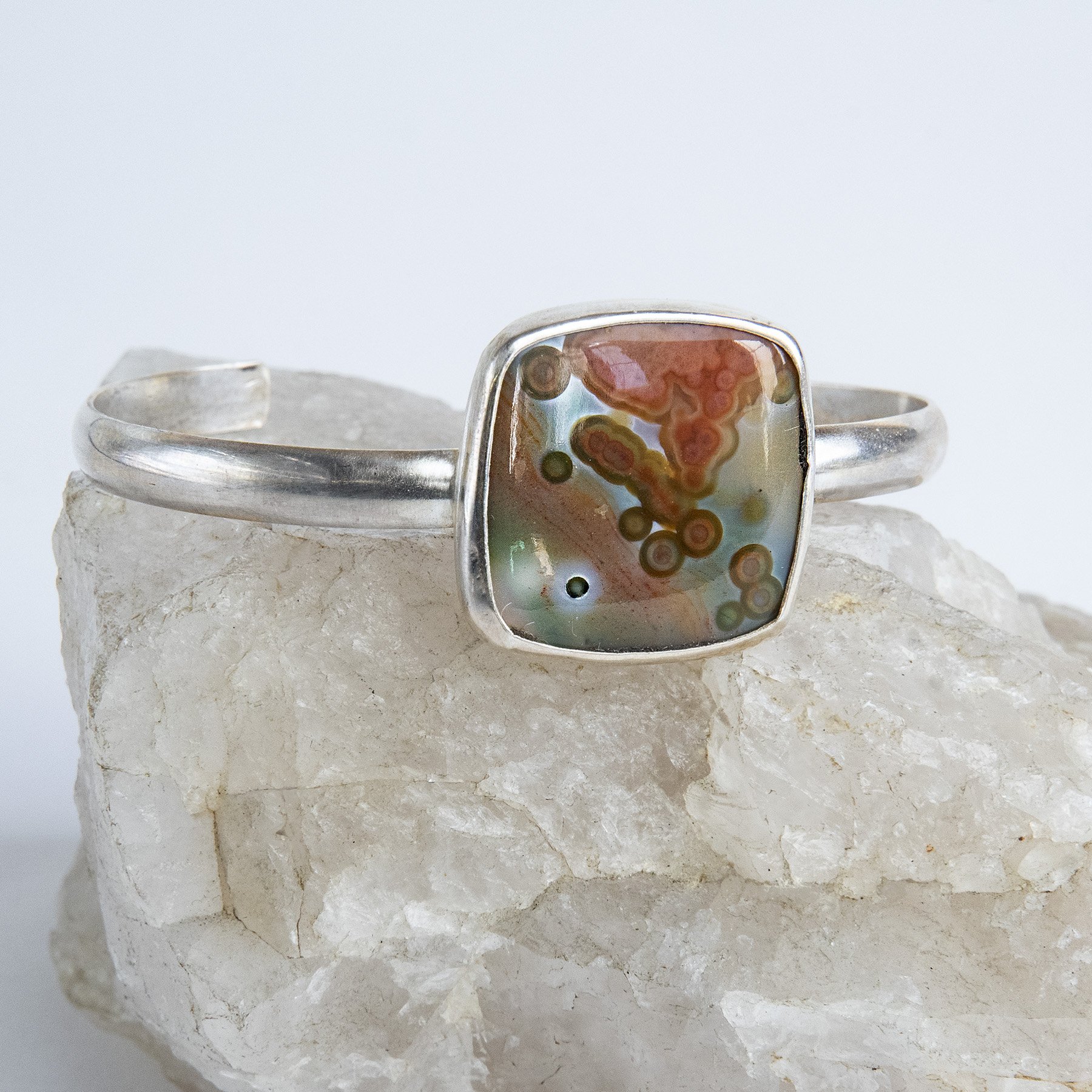 Bracelet_sq_6011.jpg
