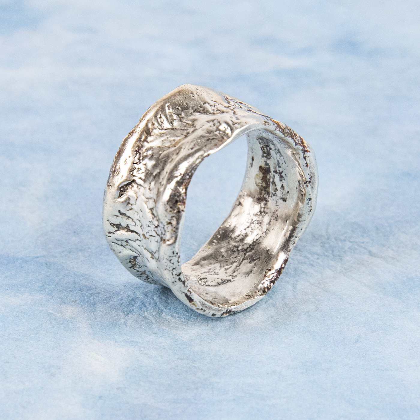 ring_sq_7130.jpg