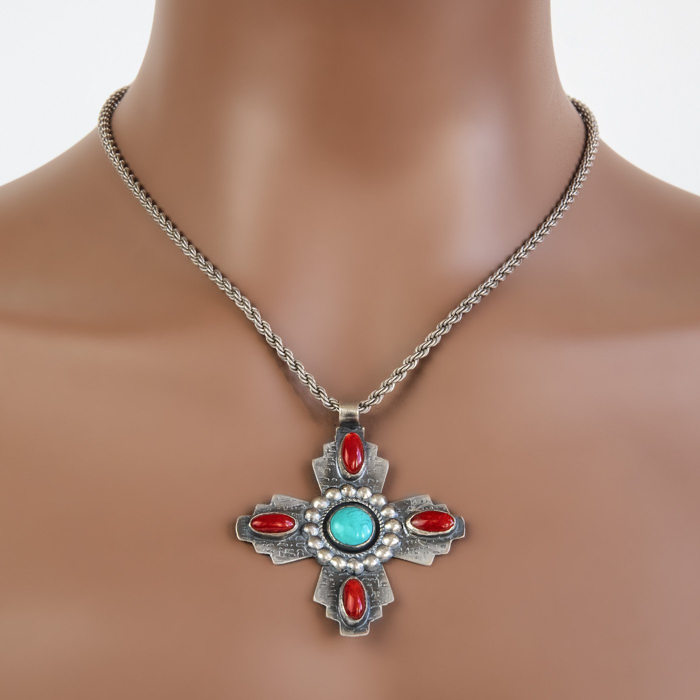 necklace_5677_sq.jpg
