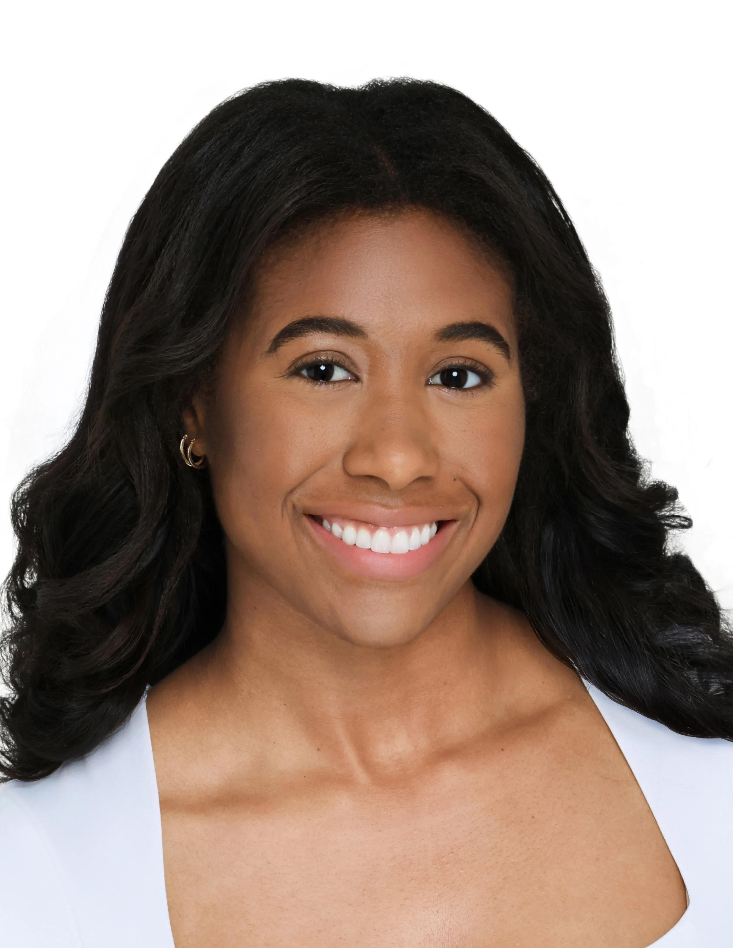 Bella Shoot 6-1-2025_Print__Taylor_Headshots0300 Taylor Dugger.jpeg