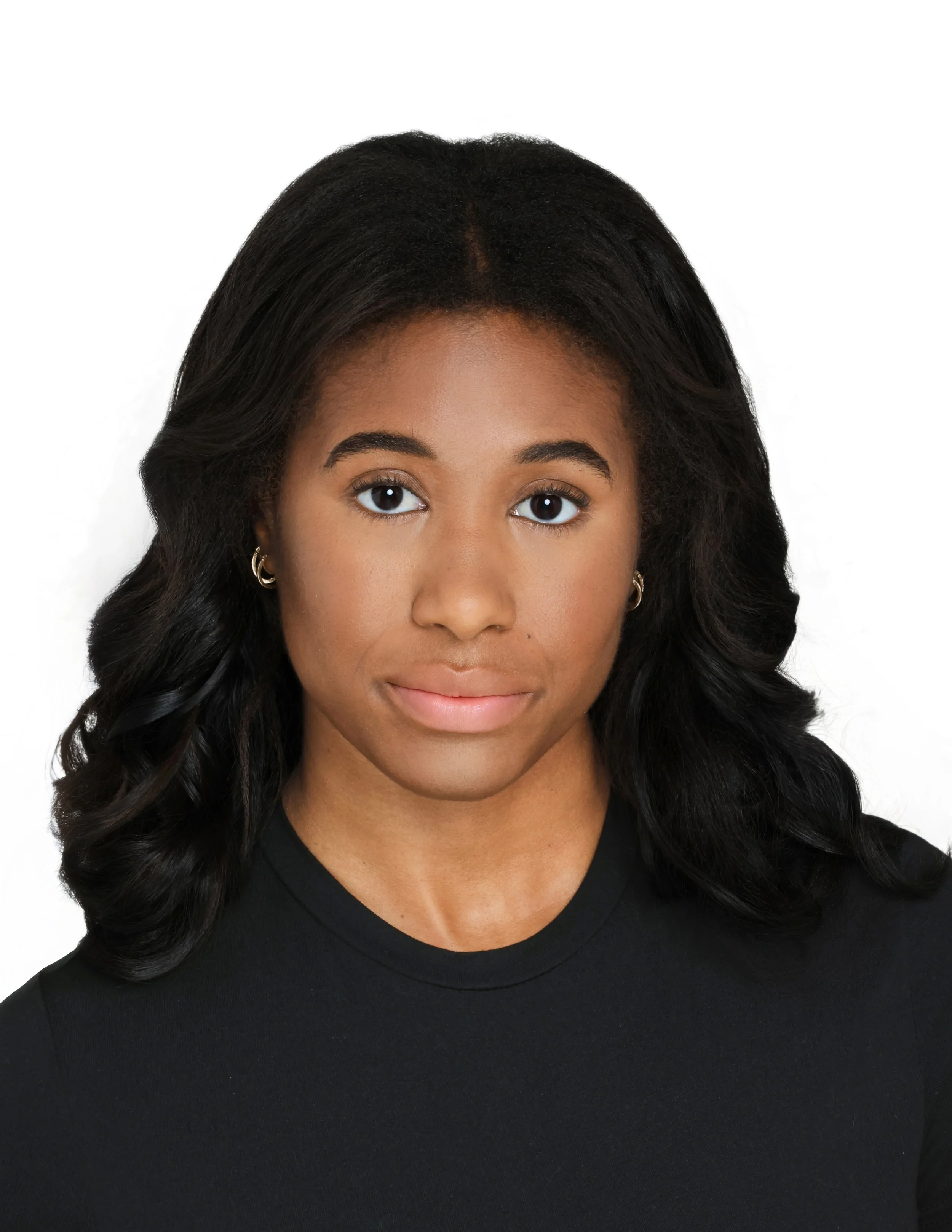 Bella Shoot 6-1-2025_Print__Taylor_Headshots0188 Taylor Dugger.jpeg