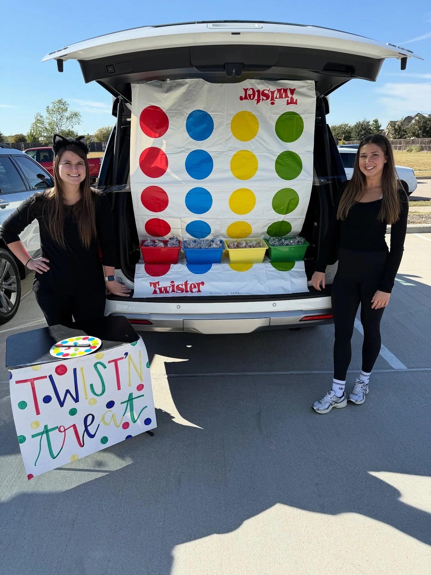We have had some pretty fun days recently! Starting with our Docs participating in local trunk or treats in the Saginaw community! We also wrapped up our Halloween giveaway and appreciated all the patients who participated!