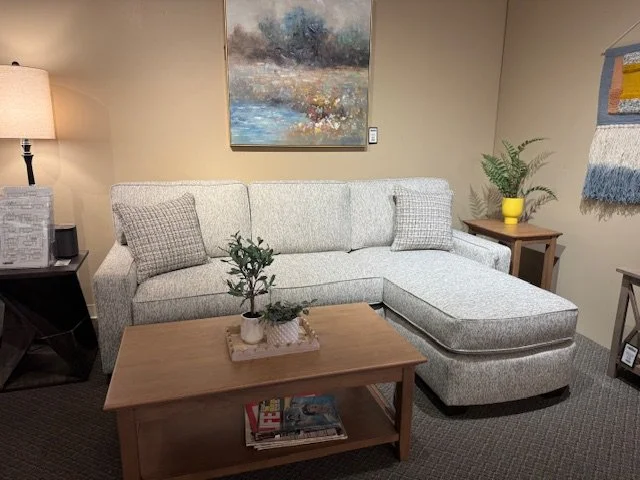 Clifford Sofa w/ Reversible Chaise