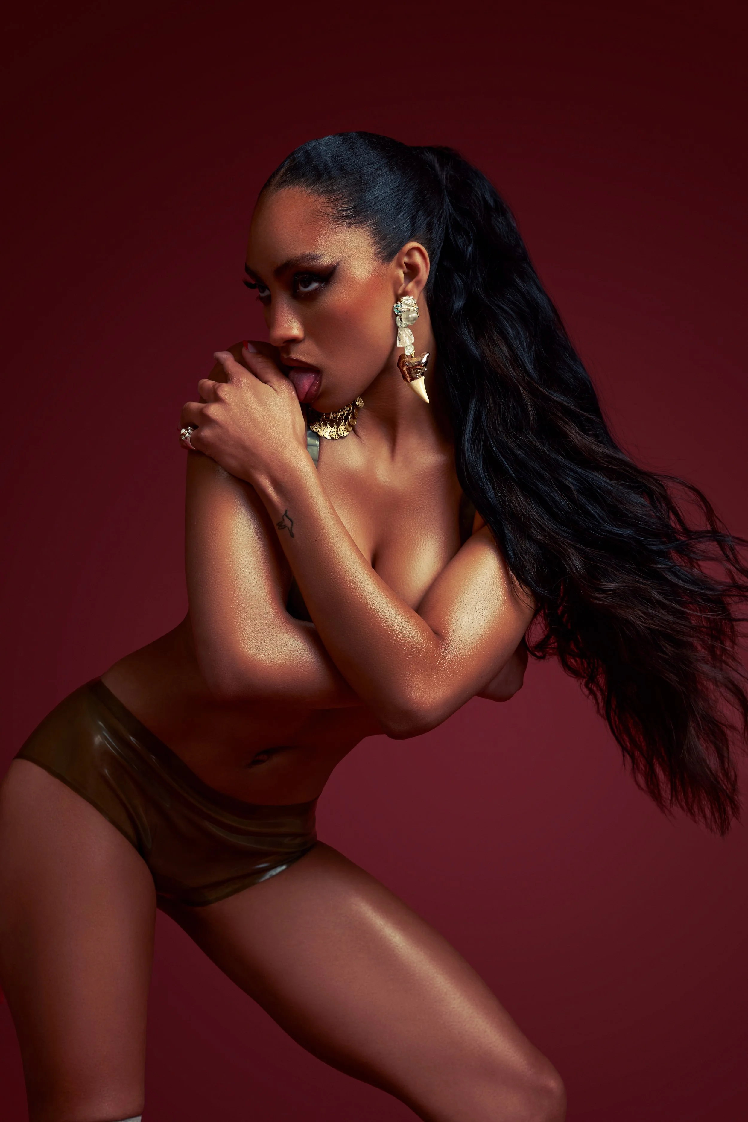Editorial_Shoot_SvenjaAva_28.jpg