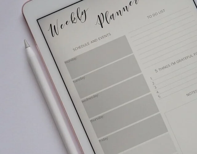 THE FUTURE OF WOMEN: BUILD BUSINESSES AND BE MOMS