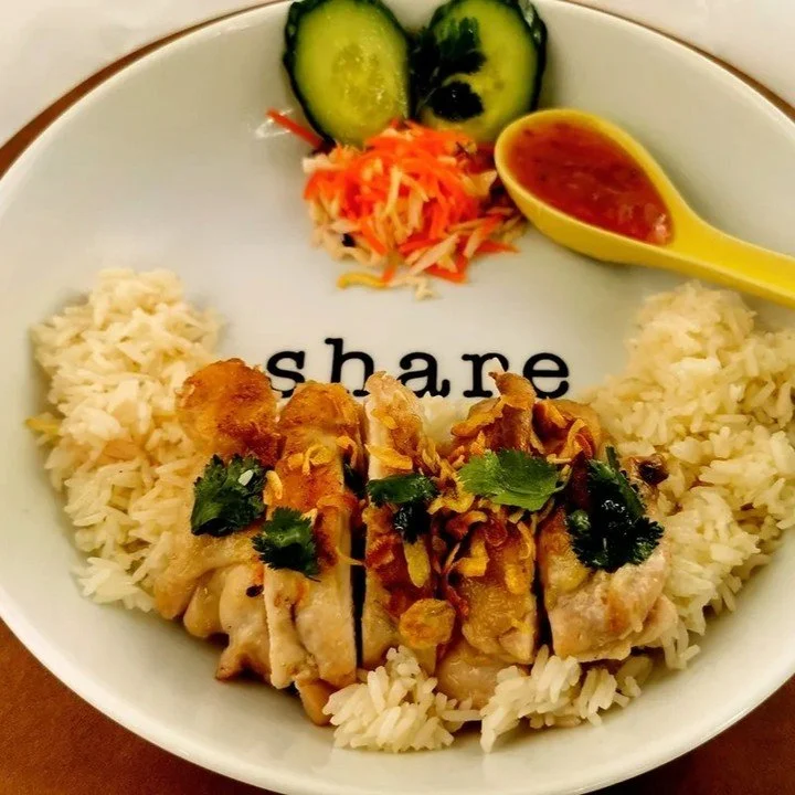 🎉 Today, we&rsquo;re excited to introduce you to Cluck Cluck Mt Ommaney and their signature dish: Hainanese Chicken Rice. Expertly prepared both poached and fried chicken, served on a bed of seasoned, fragrant rice. The chicken is incredibly soft, j