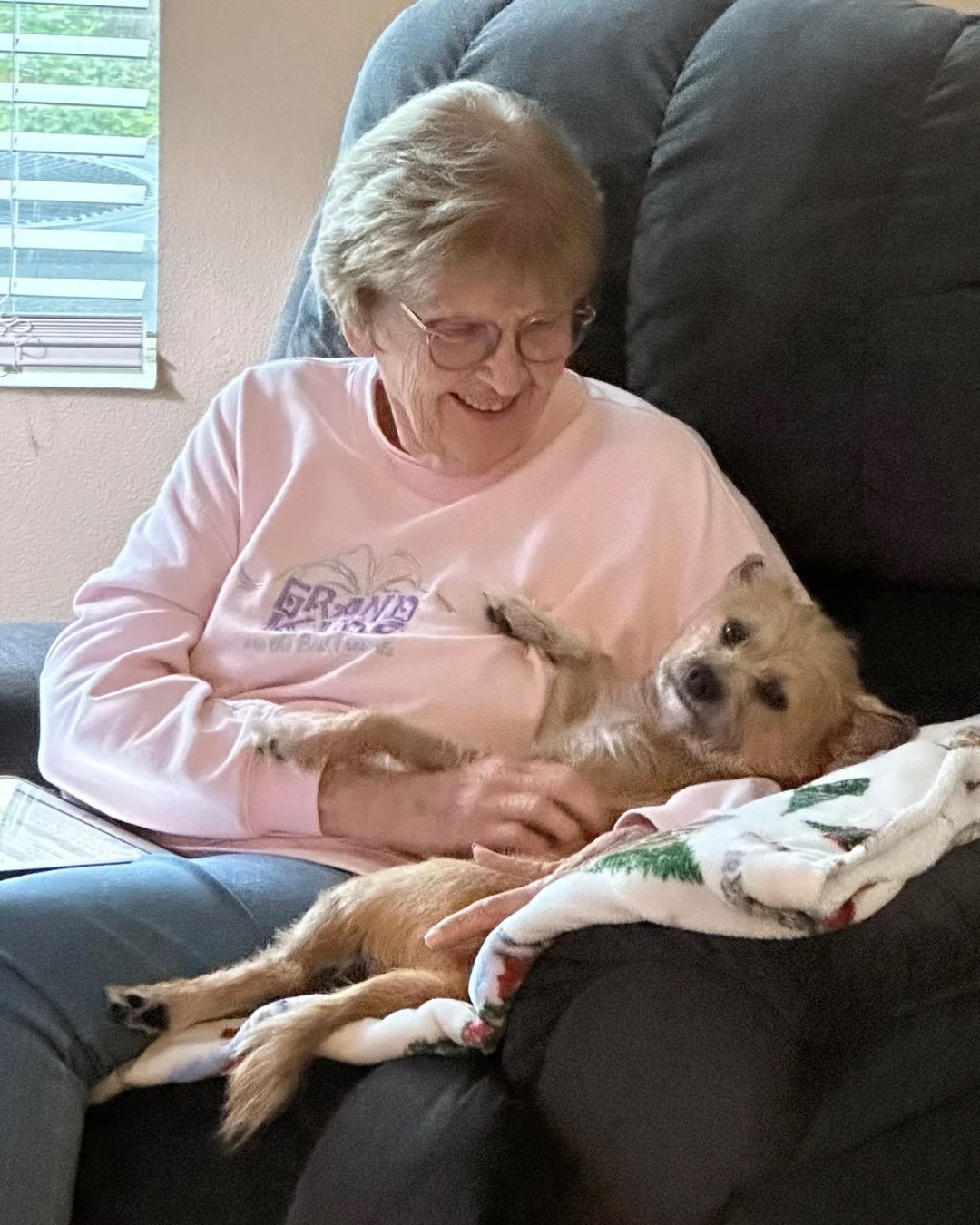 Charlette is home!

We pulled her from South LA Shelter after she was abandoned. Not once did she let that dim her light. Sweet, curious, full of personality from day one to the day she left us.

She deserved this. We are over the moon that she got i