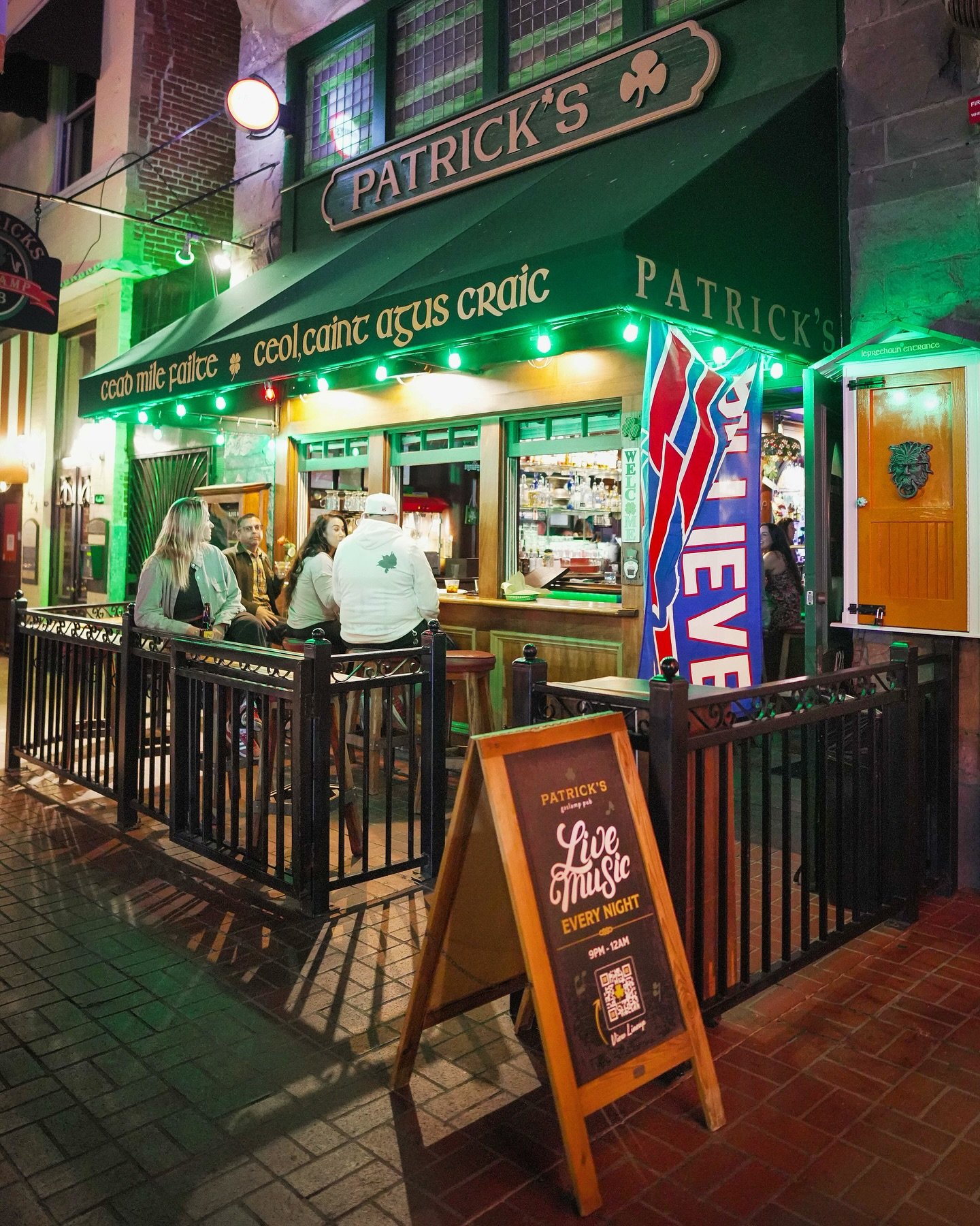 We&rsquo;re gearing up for a big SNOWY matchup for Sunday Night Football! Come cheer on the @buffalobills with us at Patrick&rsquo;s&mdash; hosted bites and drink specials for the game!