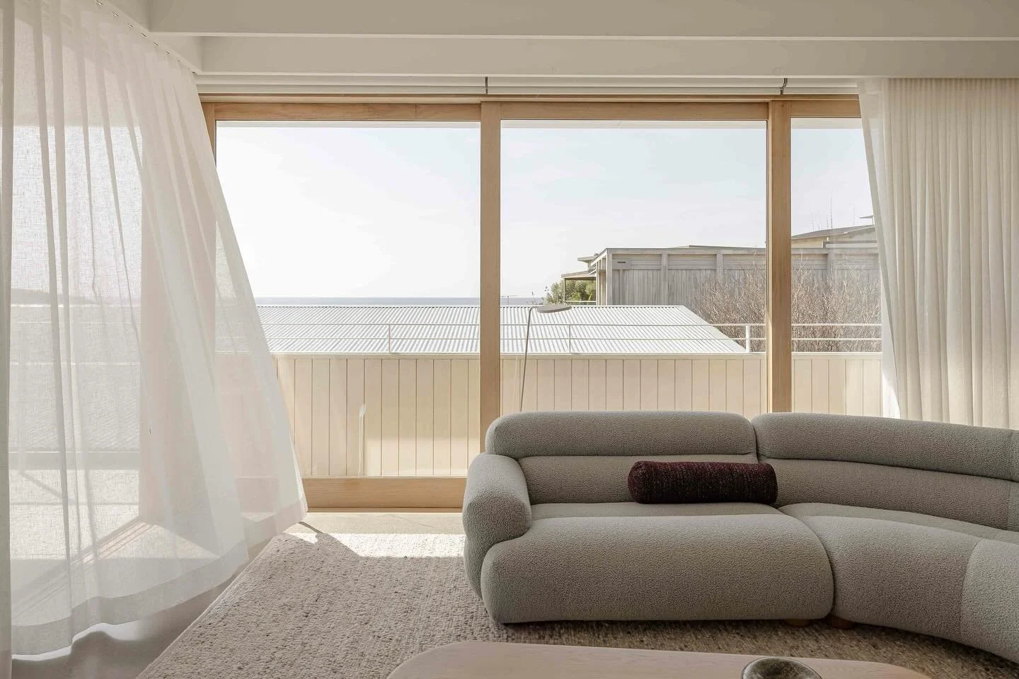 The open plan living area at our Curl Curl 04 project with interior design by @sjg.studio and property styling by @haus.of_e for sale through @bellepropertynorthernbeaches Builder @lawsonandlovell Photographer @cegstudio