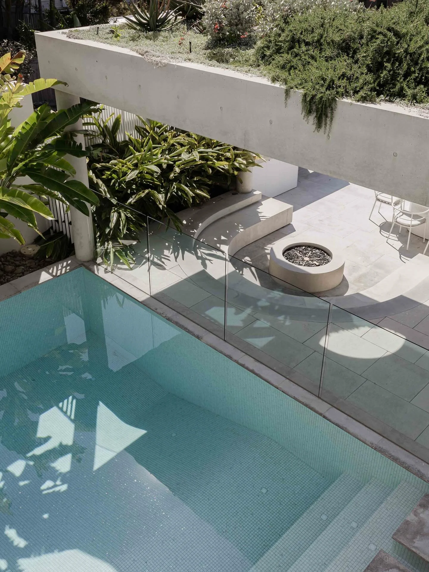 Our Curl Curl 04 project has been sold. Apparently a suburb record. Congratulations to our wonderful clients and the agents @emilyreadbelleproperty @danielnero_realestate @brendan.belleproperty and of course the lucky new owners, enjoy that first dip