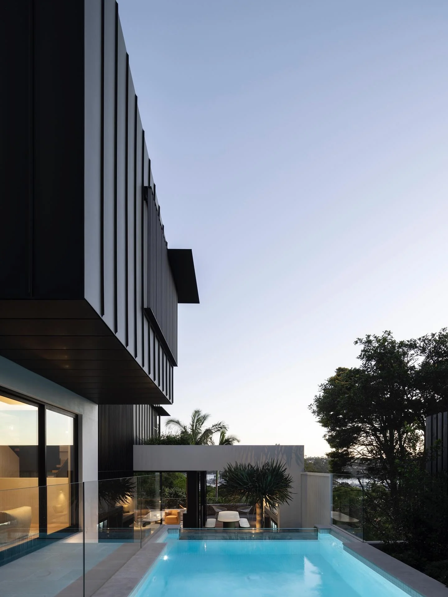 Some dusk shots at our Seaforth 02 project showing the pool area to its best advantage. A viewing window helps connect the pool to the lower living area. Builder @mink_building_group Photos @simonwhitbreadphoto Lighting design @wildly_illuminating #w