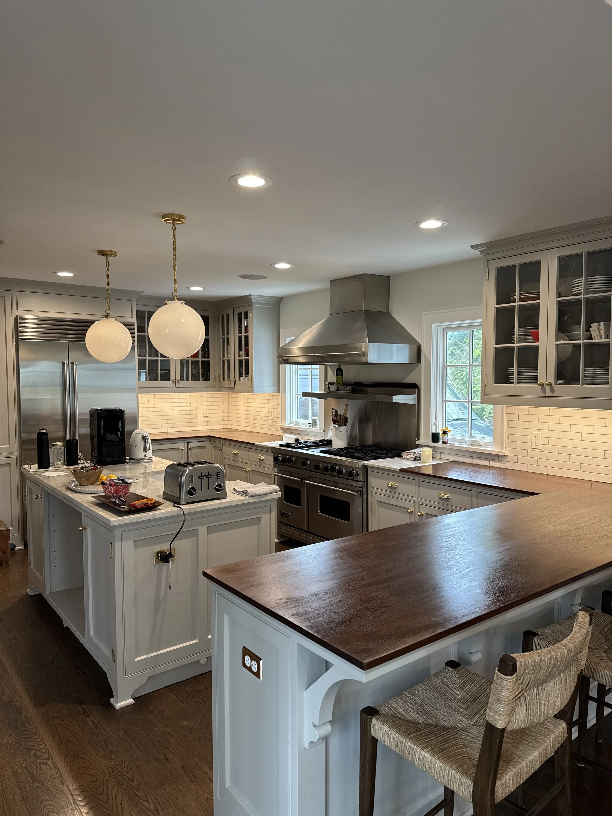 AD Painting, the best painters in Thomaston, Litchfield , Harwinton , Plymouth , Waterbury, Watertown , Morris, and Northfield CT