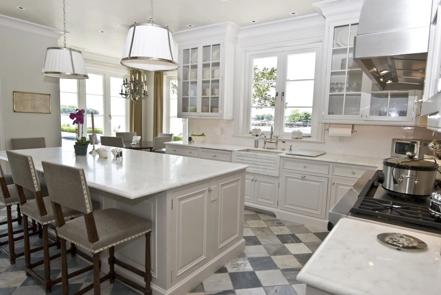 AD Painting, the best painters in Thomaston, Litchfield , Harwinton , Plymouth , Waterbury, Watertown , Morris, and Northfield CT