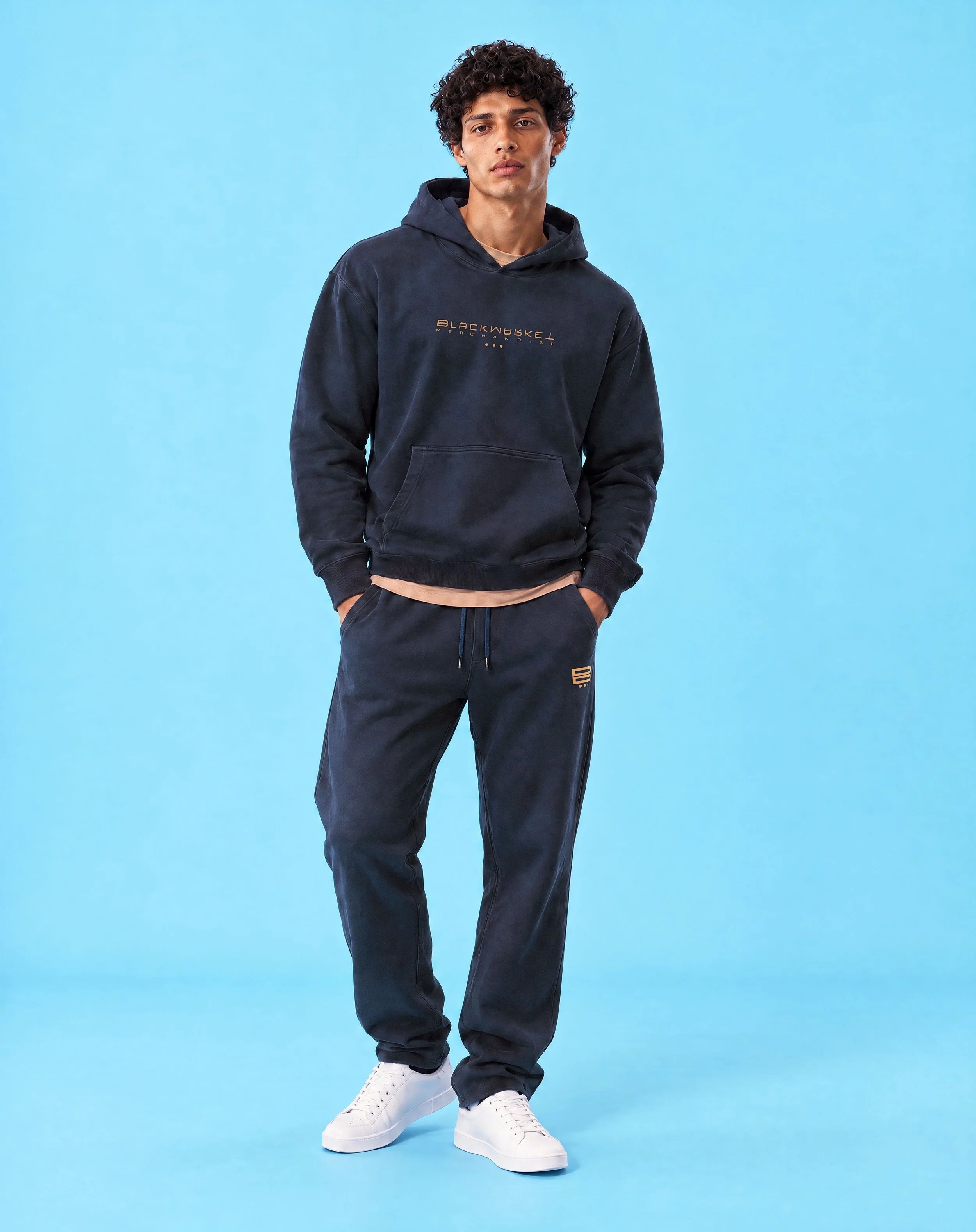 BMM-BLU-STRINGLESS-HDY-MODEL.jpg