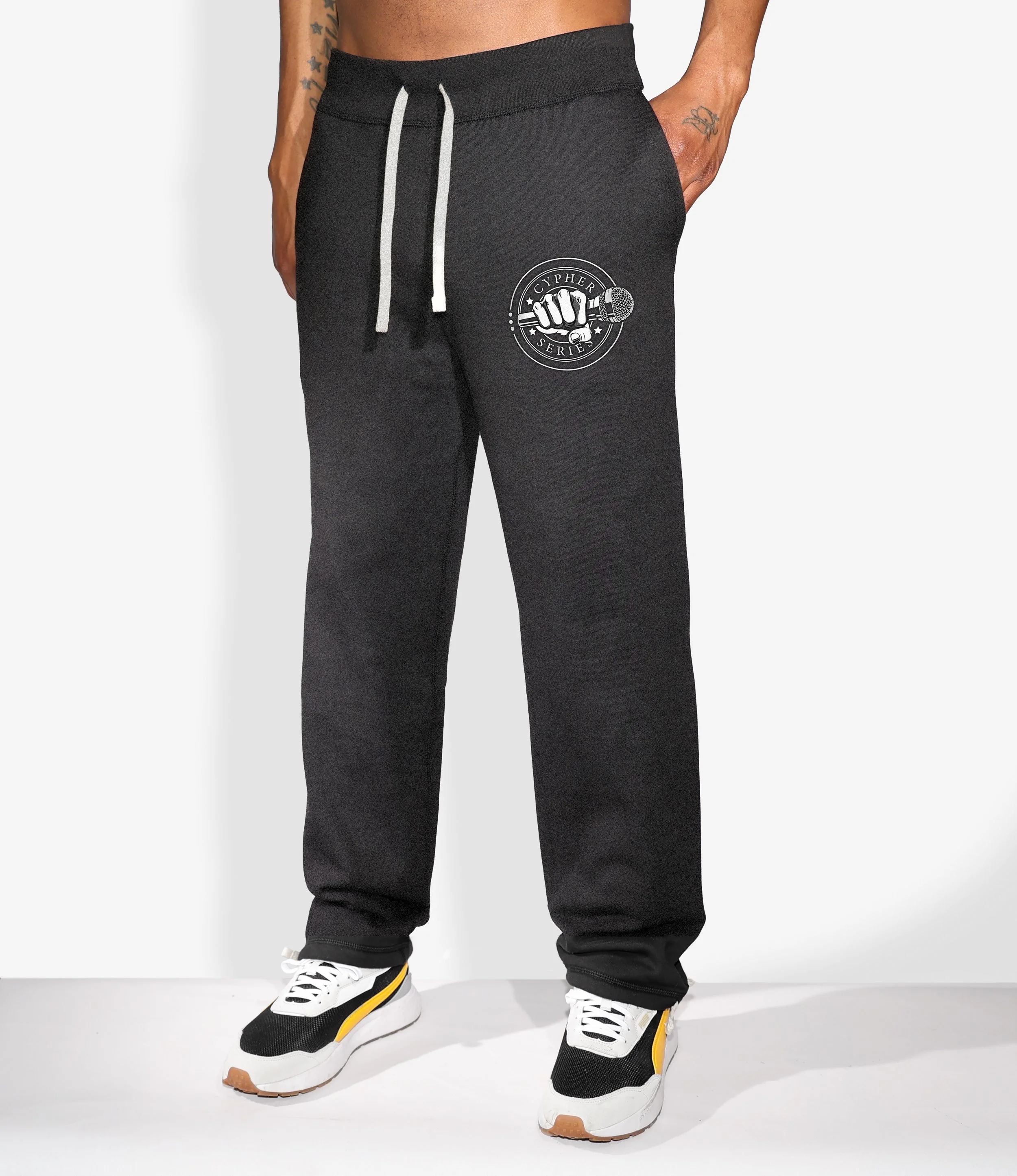 CSI-POLO-CUT-PNTS-1_MODEL.jpg