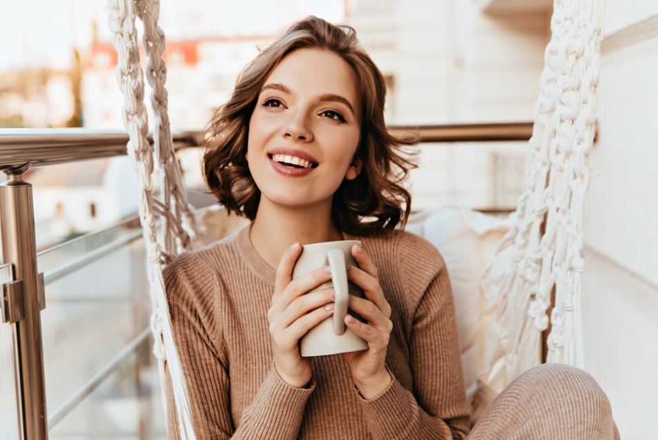 Trendy Looks from Fashion Week: How to Make Them Suitable for Your Everyday Life