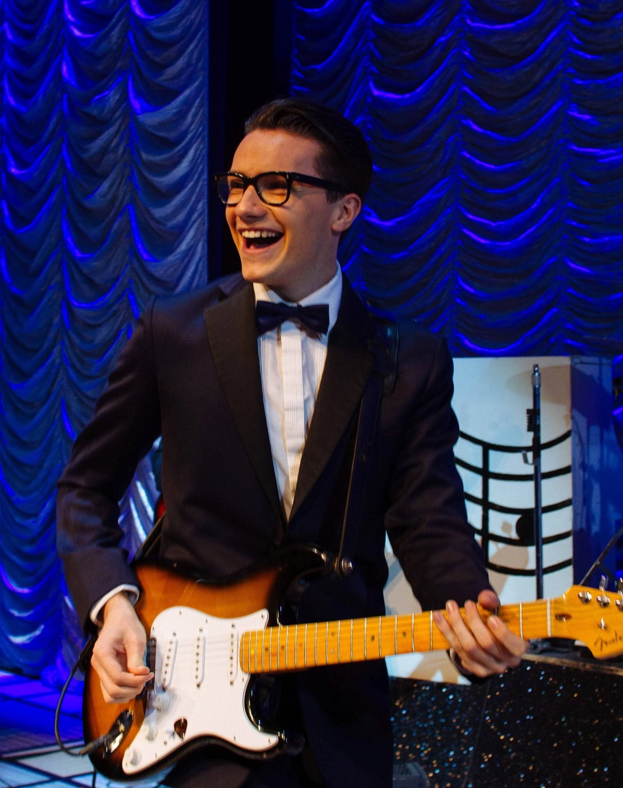 1073-AJ-Jenks-as-Buddy-Holly.-Credit-Rebecca-Need-Mennear-scaled.jpg