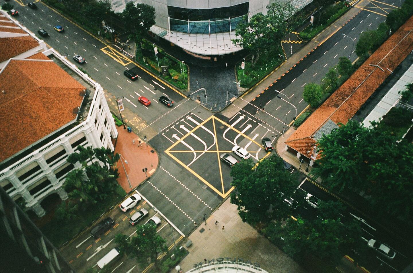Singapore in a few frames.
#portra400 on #contaxg2
Lab: @colourdigitalphotolab