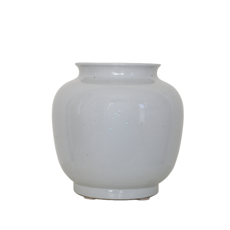 white short large jar.png