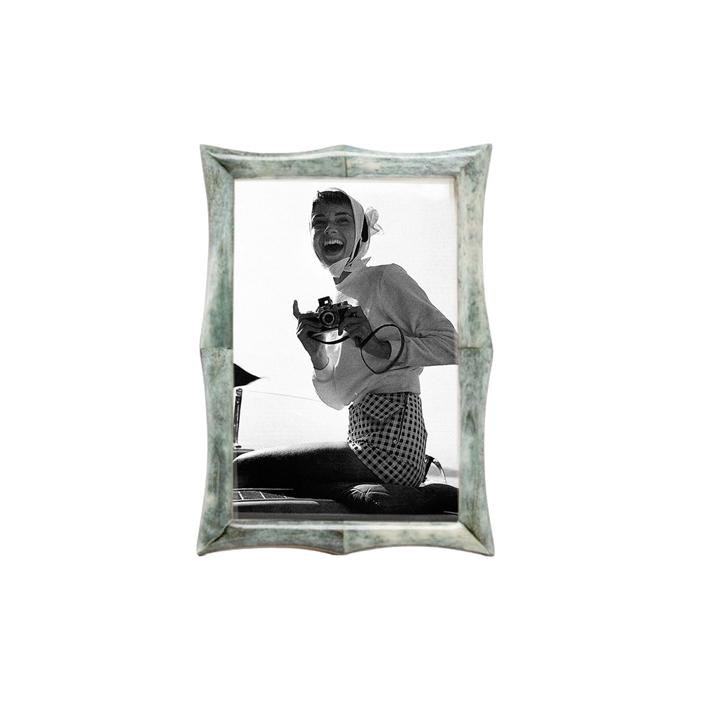 OsloCeladonFrame.png
