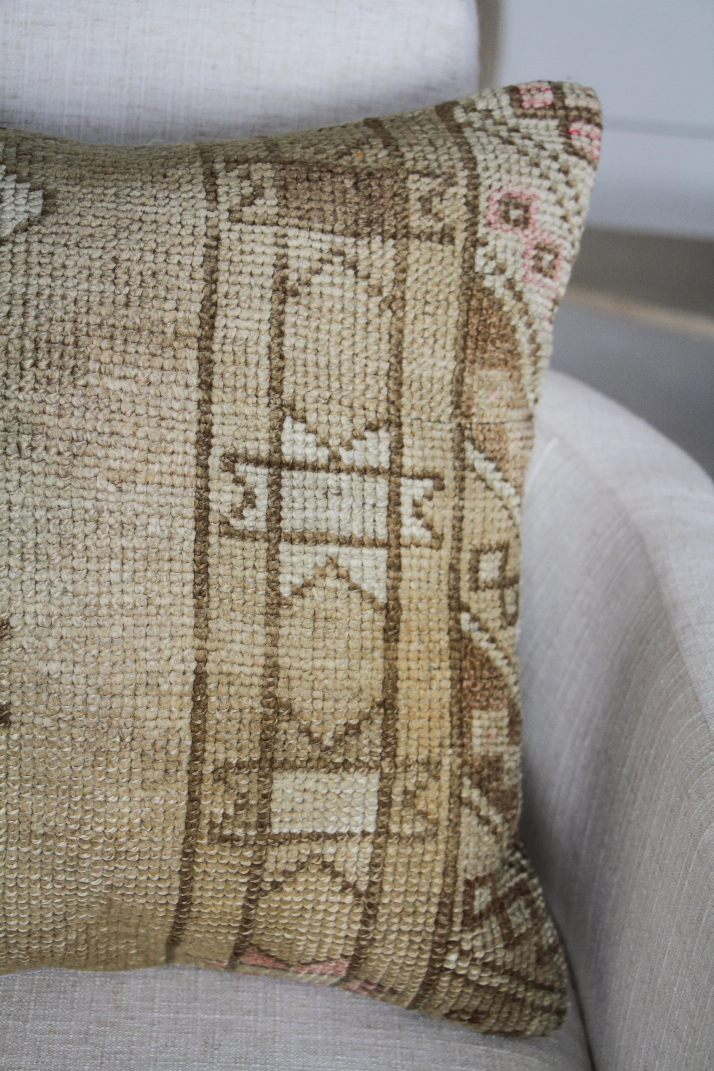 BOHLERTMASSEY_PILLOWS-029.jpg