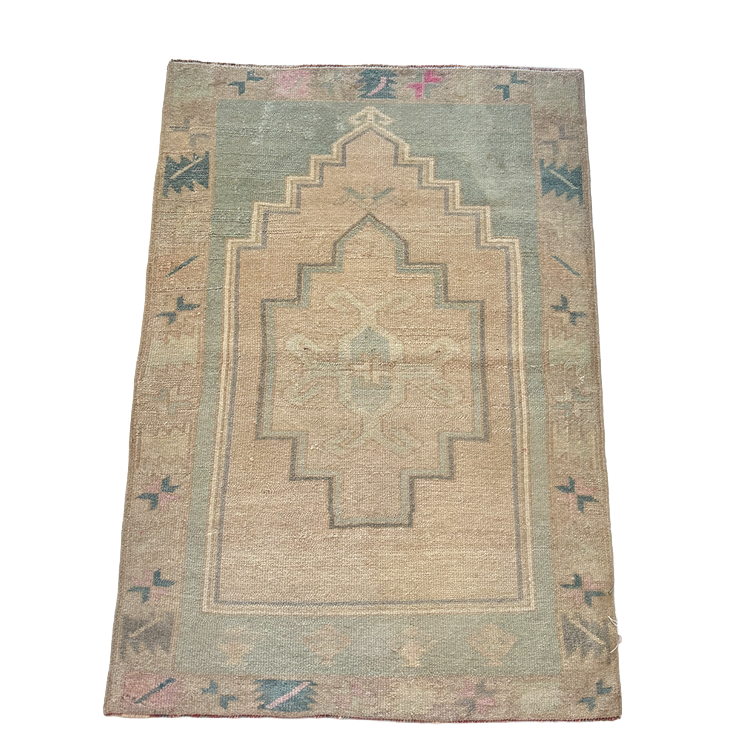 Vintage Anadol Rug 2'9" x 3'10"