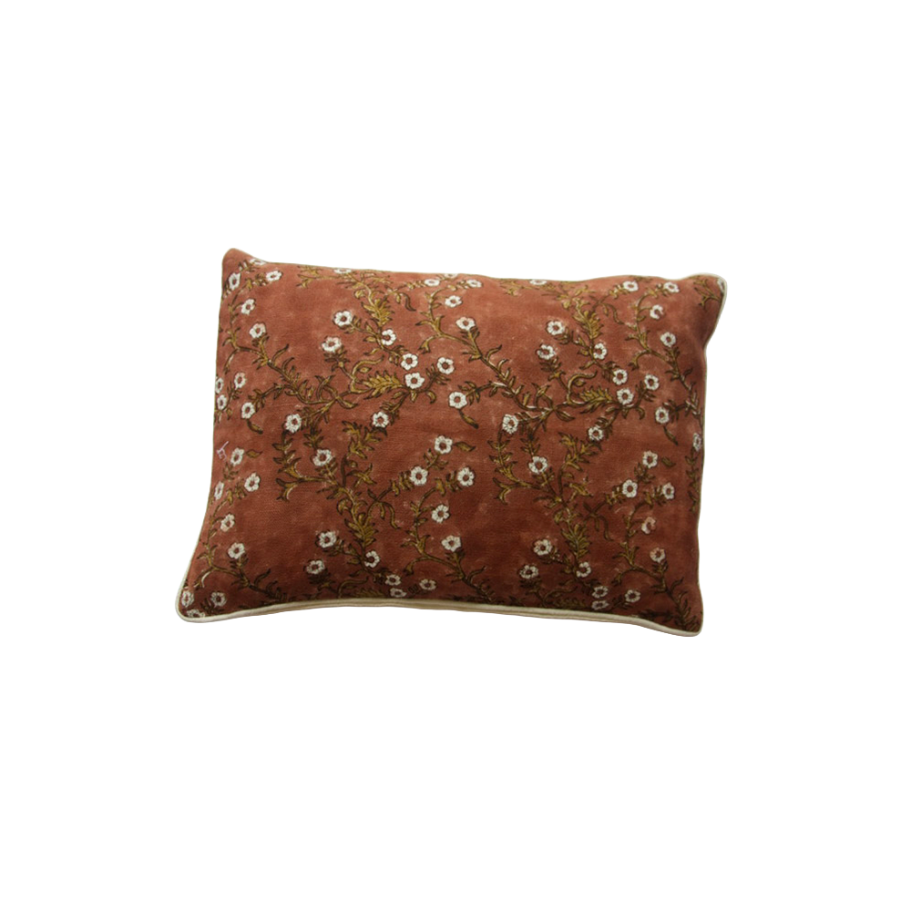 VidaaiSaffronPillow.png